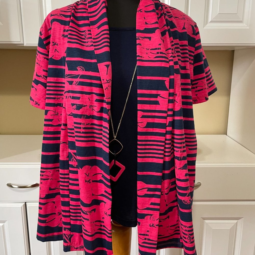 Carolyn Taylor Printed Short Sleeve W/ 2 Fer Solid Insert Top & Necklace… - Picture 7 of 14